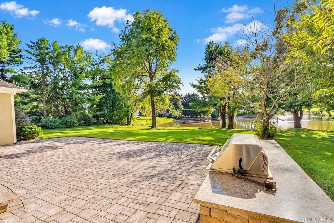 Photo of 23 Overbrook Lane