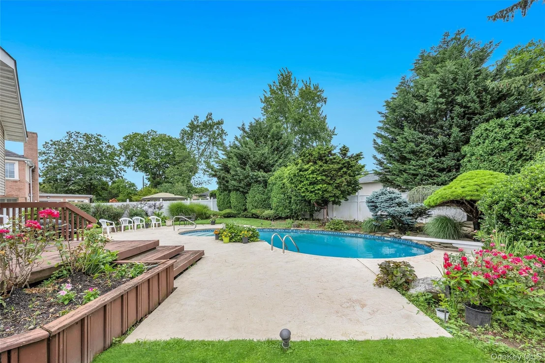 Photo of 49 Village Drive