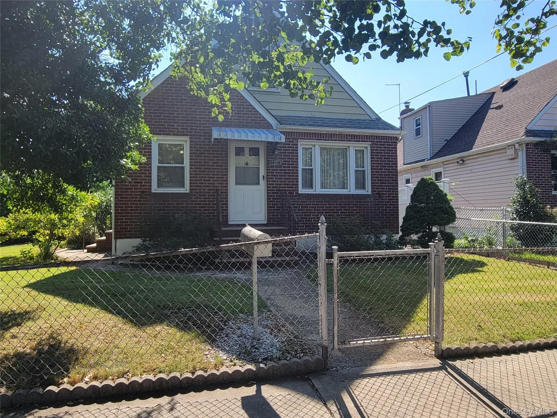 Photo of 84-18 Commonwealth Boulevard
