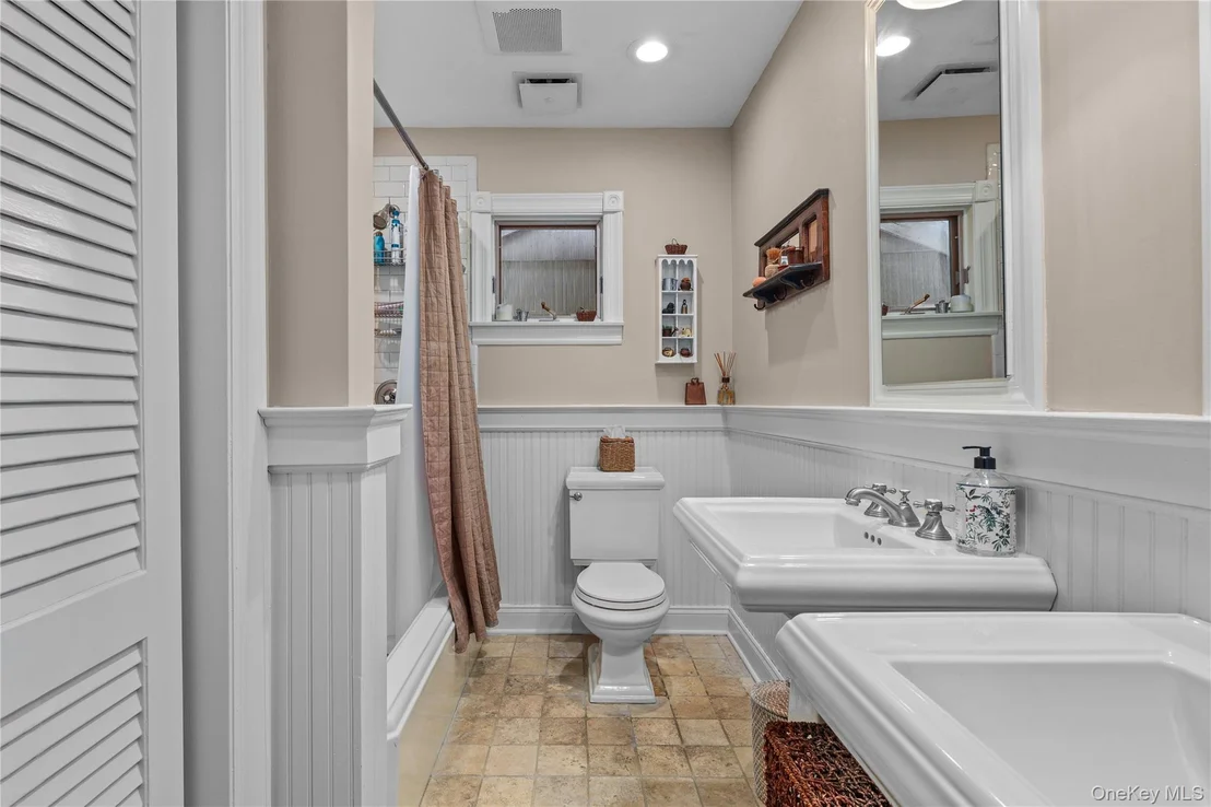 Photo of 41 Lincoln Avenue