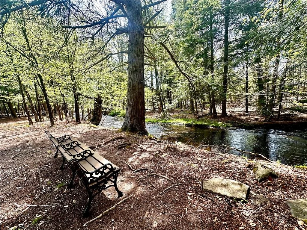 Photo of 13 Mohawk Trail