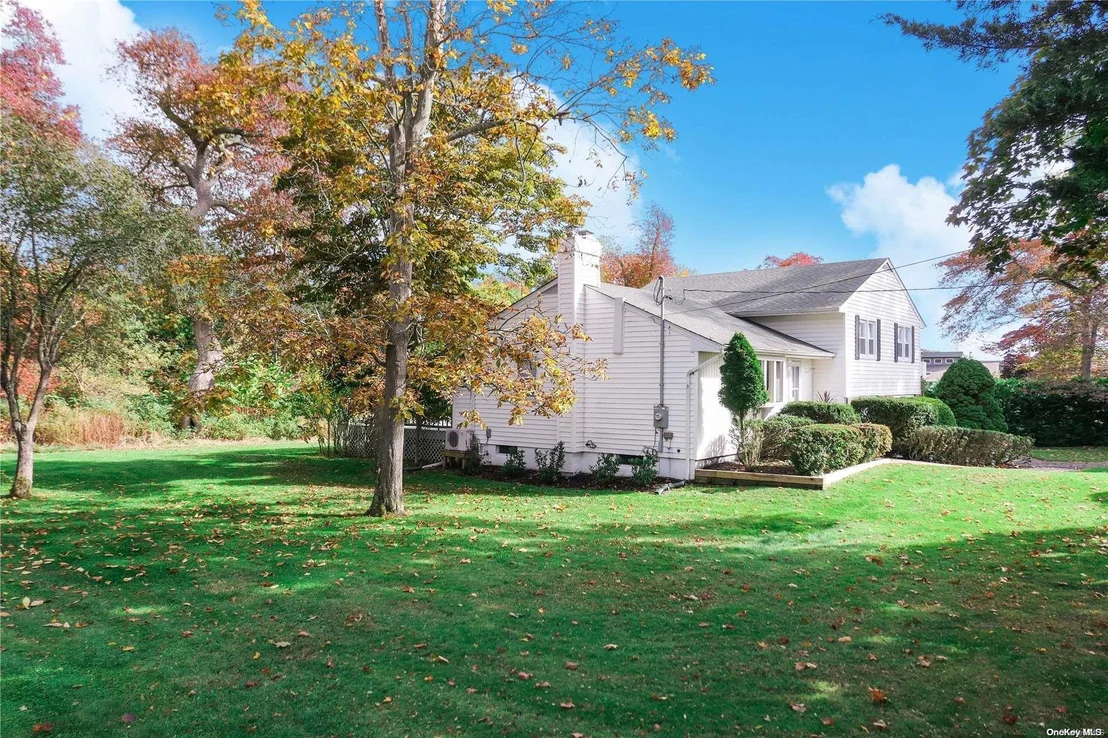 Photo of 23 Highview Boulevard