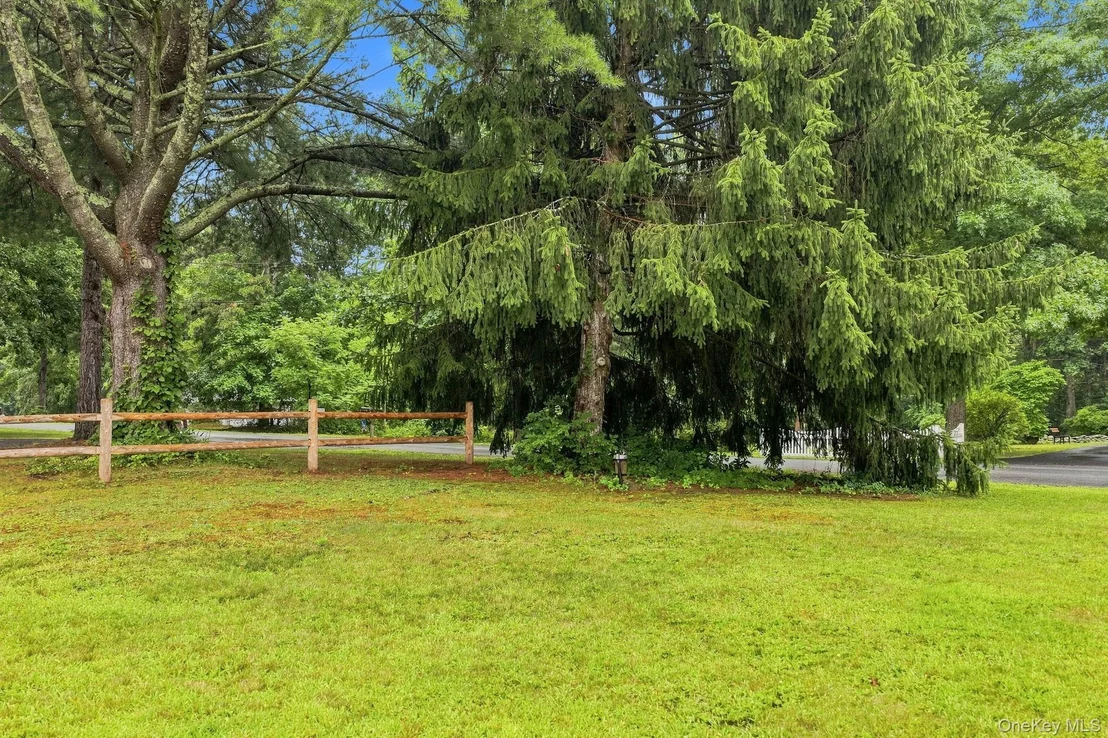 Photo of 27 Delaware Drive