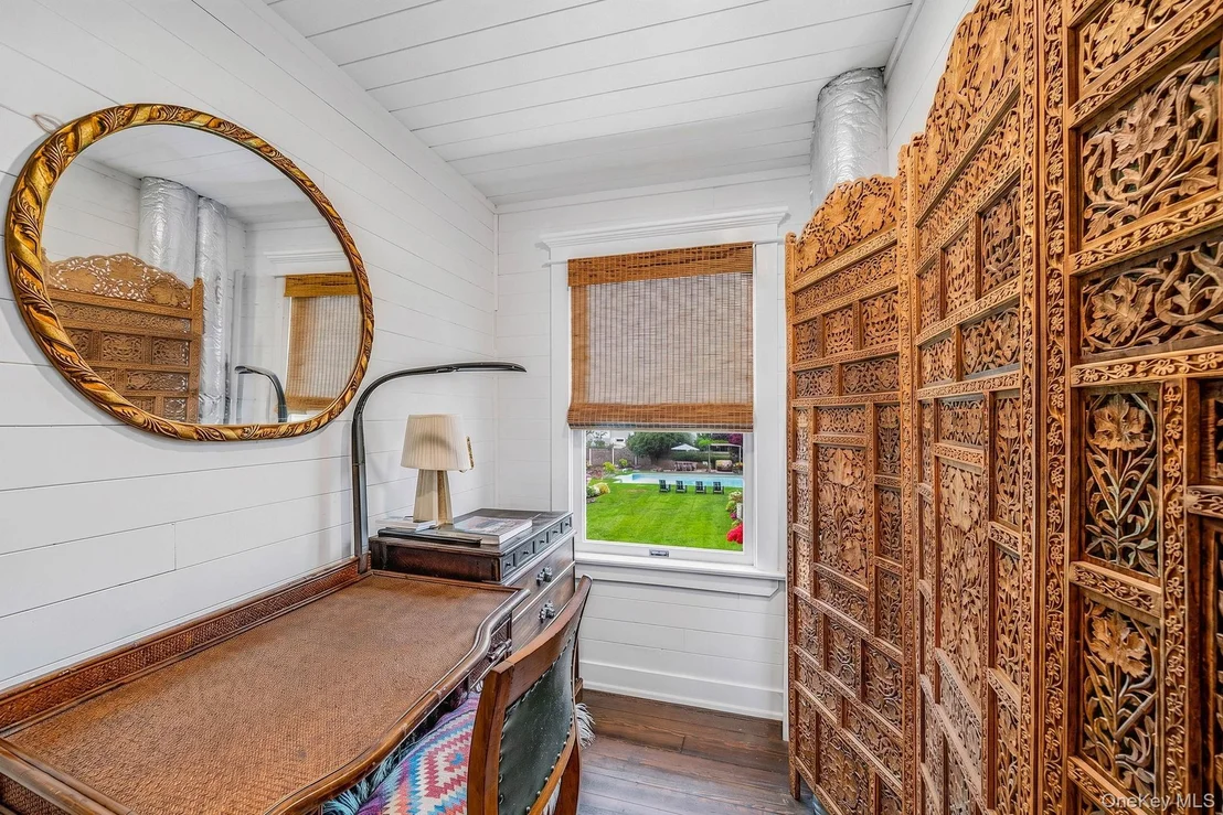 Photo of 312 Riverside Drive