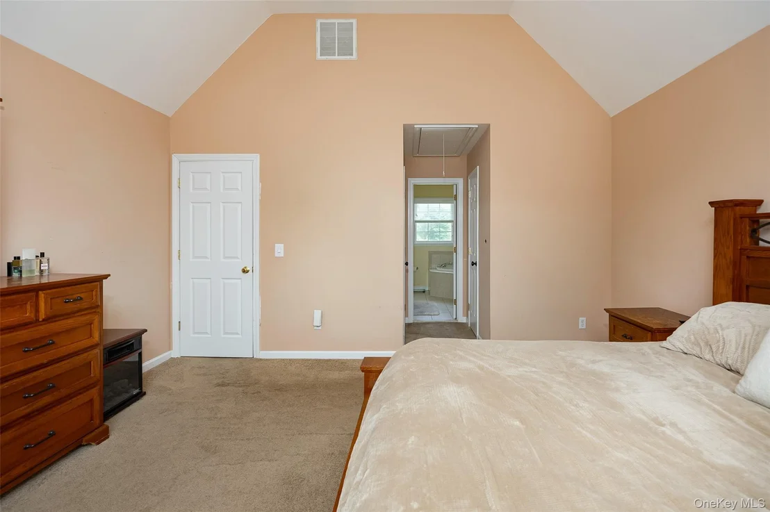 Photo of 89 Brookside Lane
