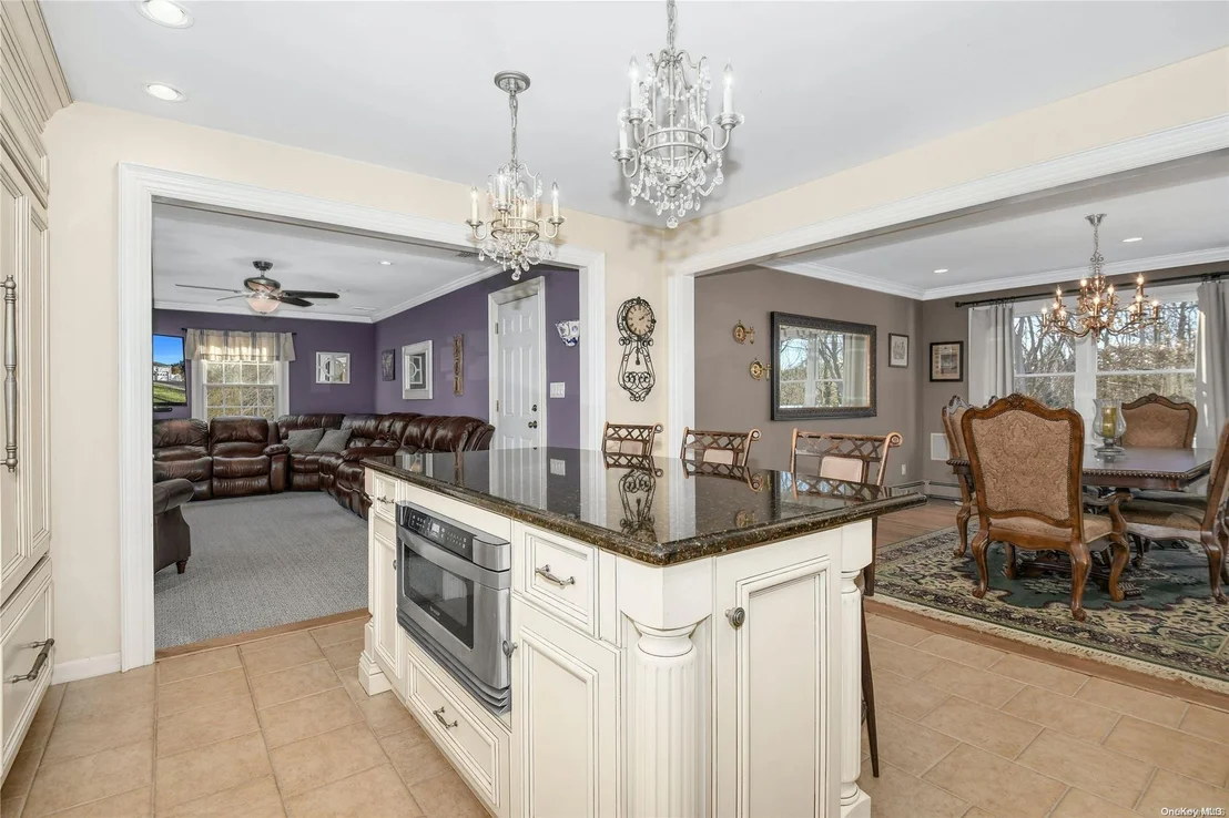 Photo of 59 Townsend Drive