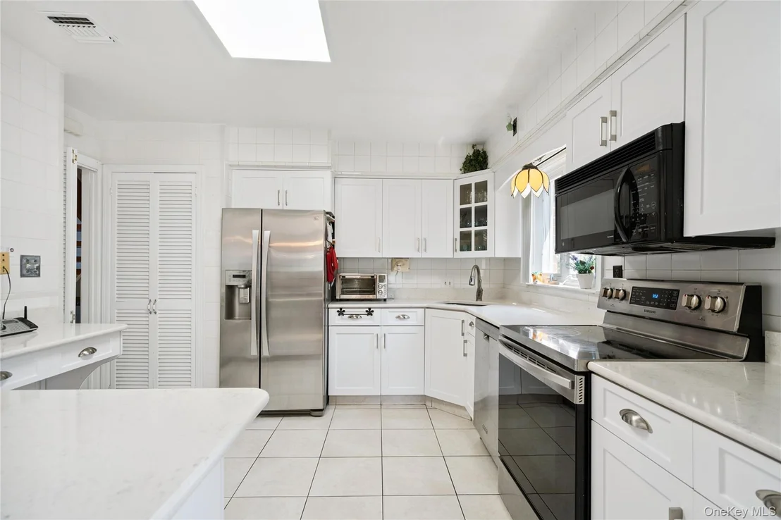 Photo of 402 Maple Street