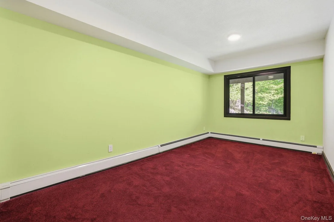 Photo of 51 Eastern Drive