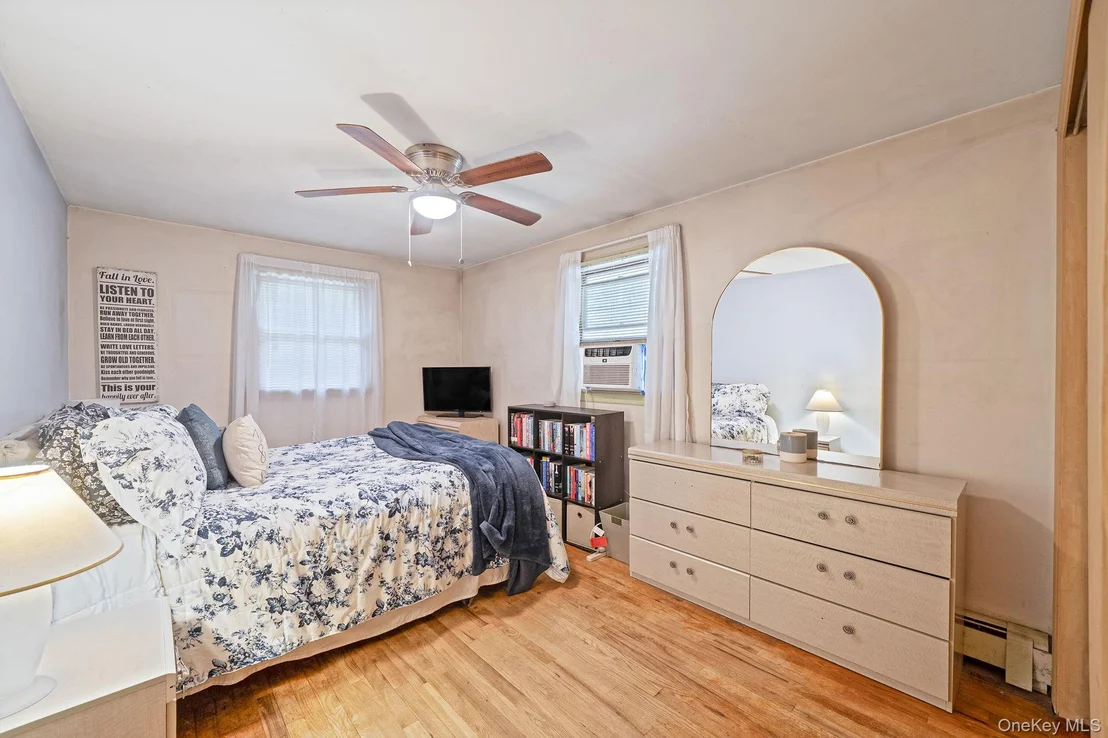 Photo of 9 Foxcroft Lane