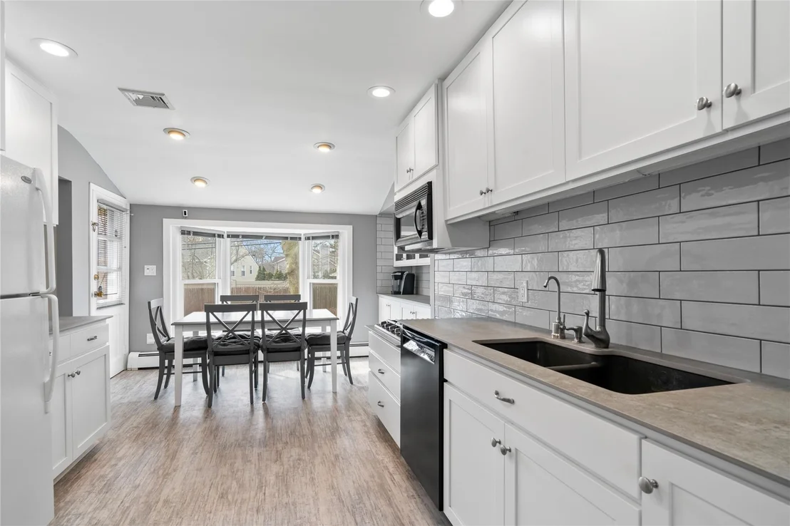Photo of 256 Forest Drive