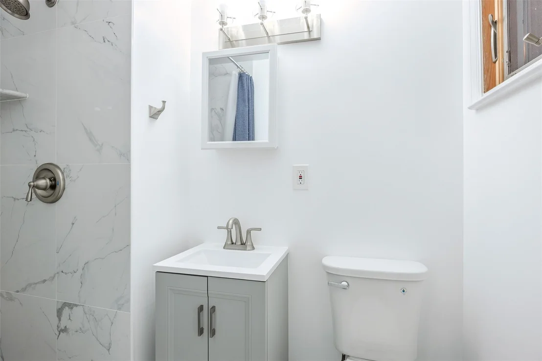 Photo of 3056 Ann Street