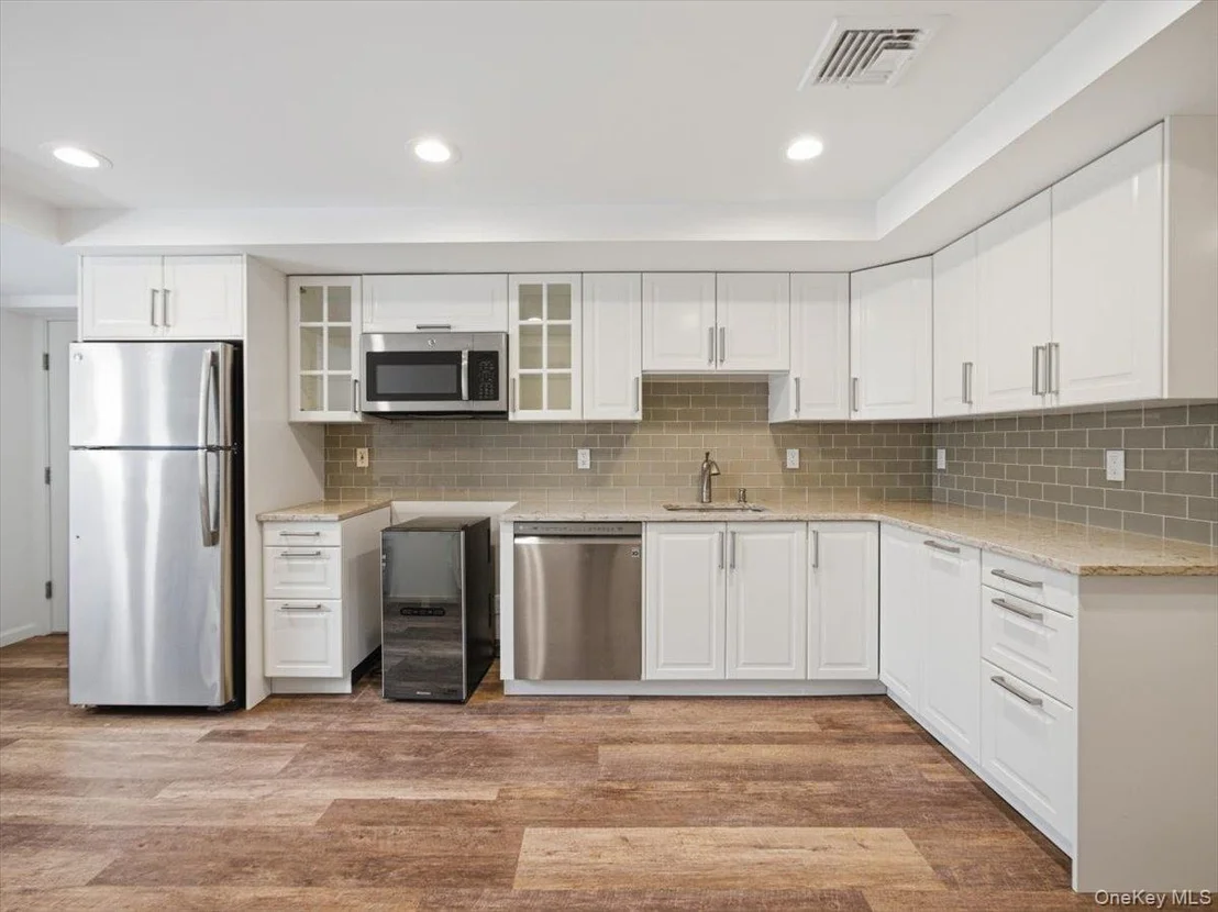 Photo of 608 Palmer Drive