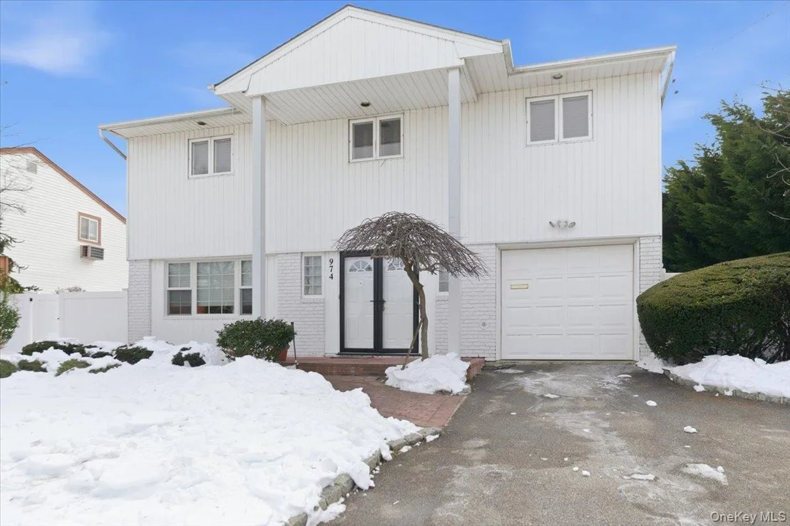 Photo of 974 Mildred Drive
