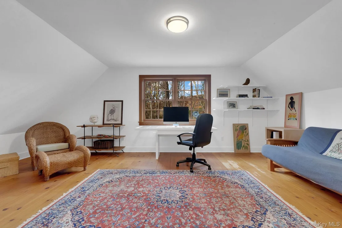 Photo of 331 Grape Hollow Road