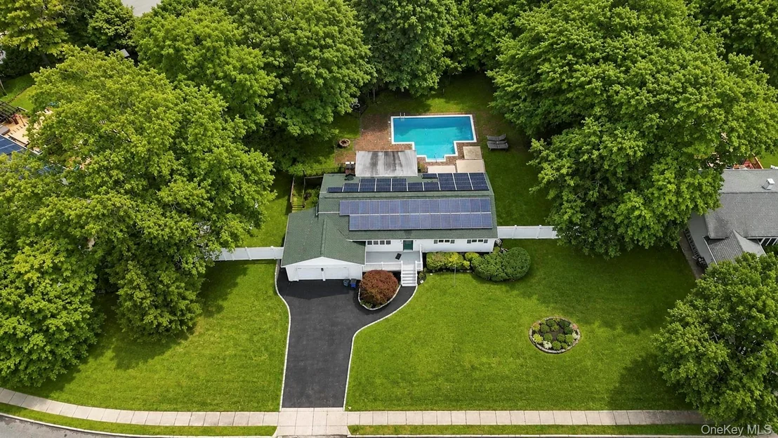 Photo of 10 Aron Drive