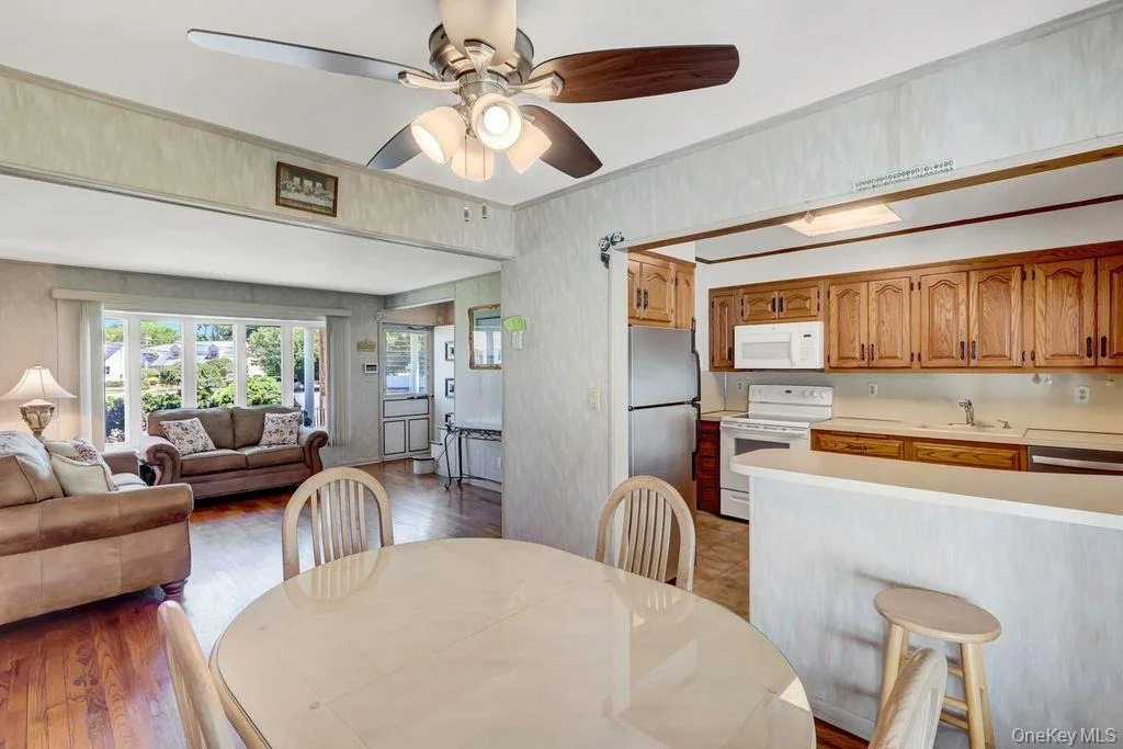 Photo of 955 Cedar Court