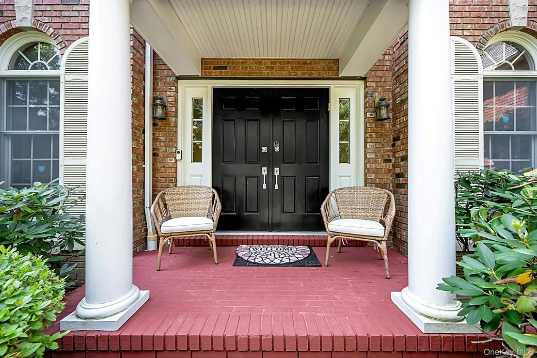 Photo of 16 Eagle Court