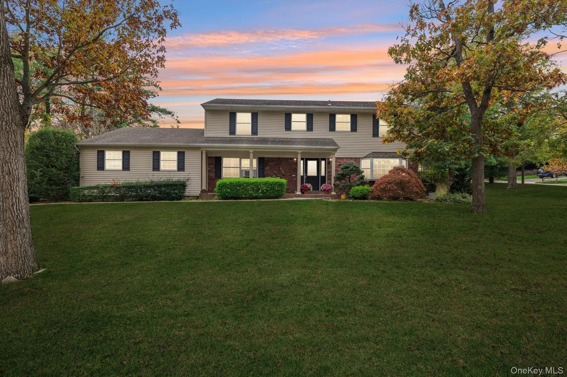 Photo of 9 Princeton Drive