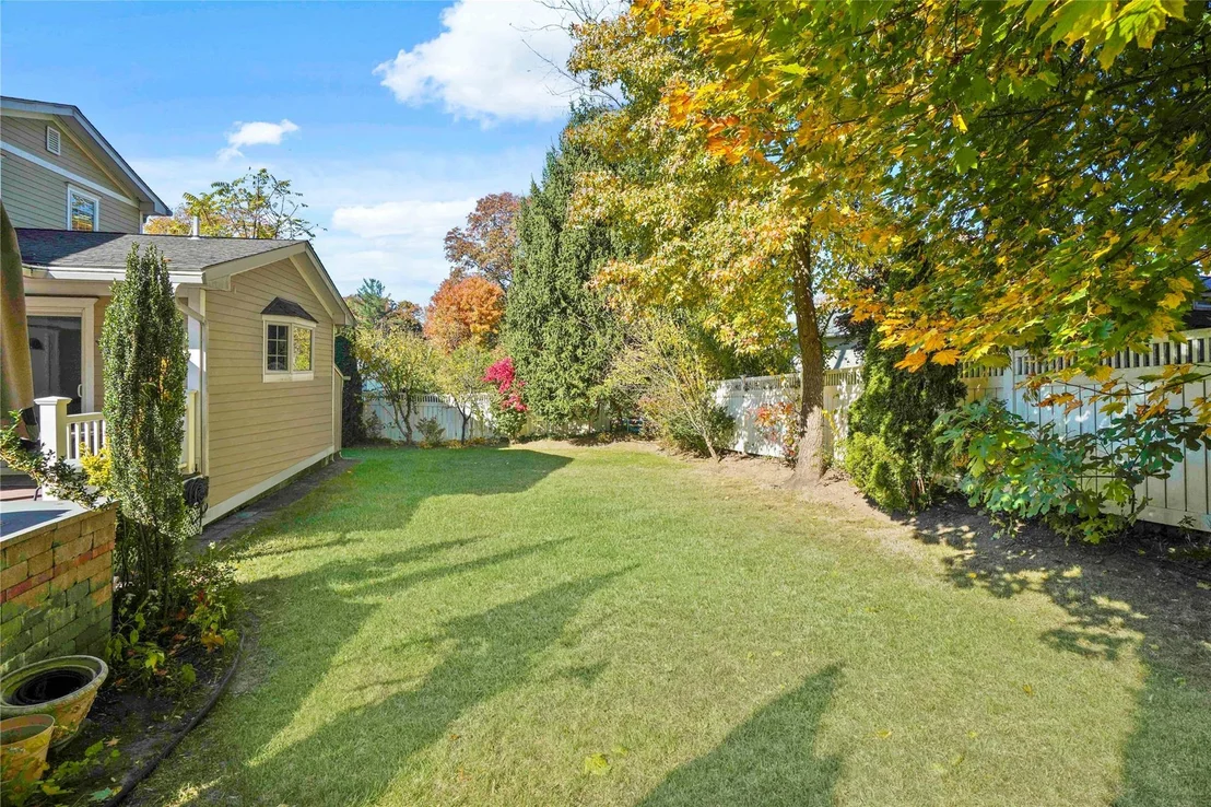Photo of 86 Heatherdell Road
