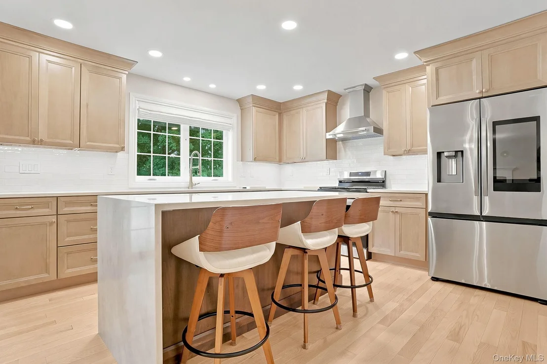 Photo of 24 Whittier Boulevard