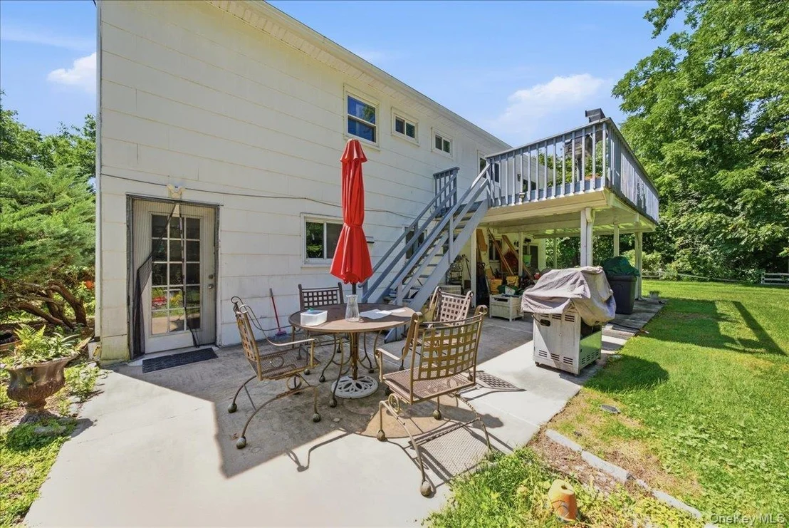 Photo of 785 Sequoia Drive