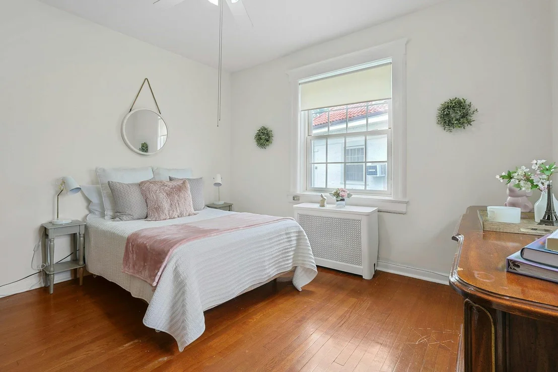 Photo of 233 Commonwealth Avenue