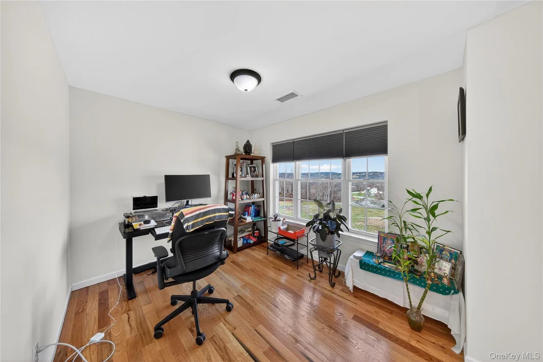 Photo of 98 Bender Road