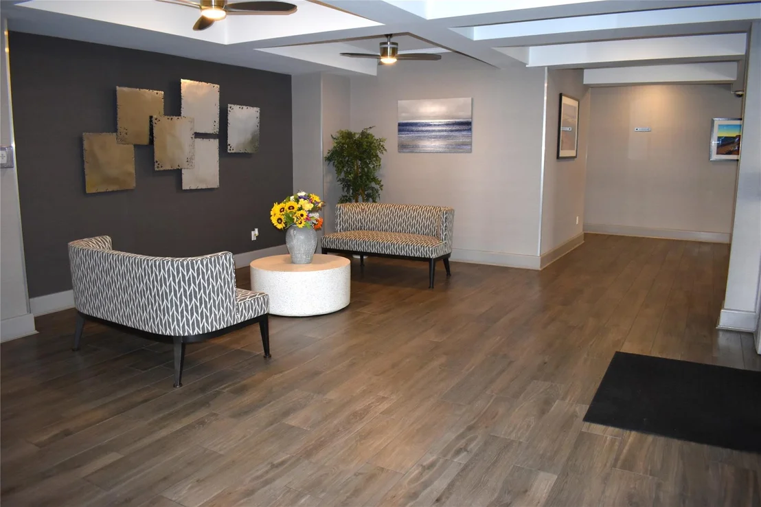 Photo of Unit 10B at 596 Broadway