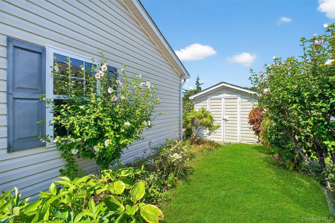 Photo of 19 Naples Drive