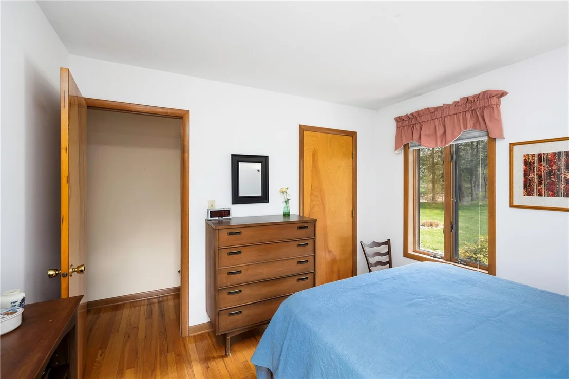 Photo of 23 Stoutenburgh Drive