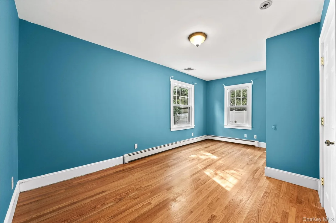 Photo of 15 Pershing Avenue