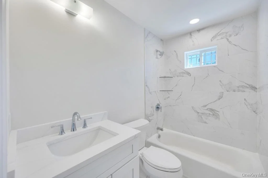 Photo of 77 Carlton Avenue