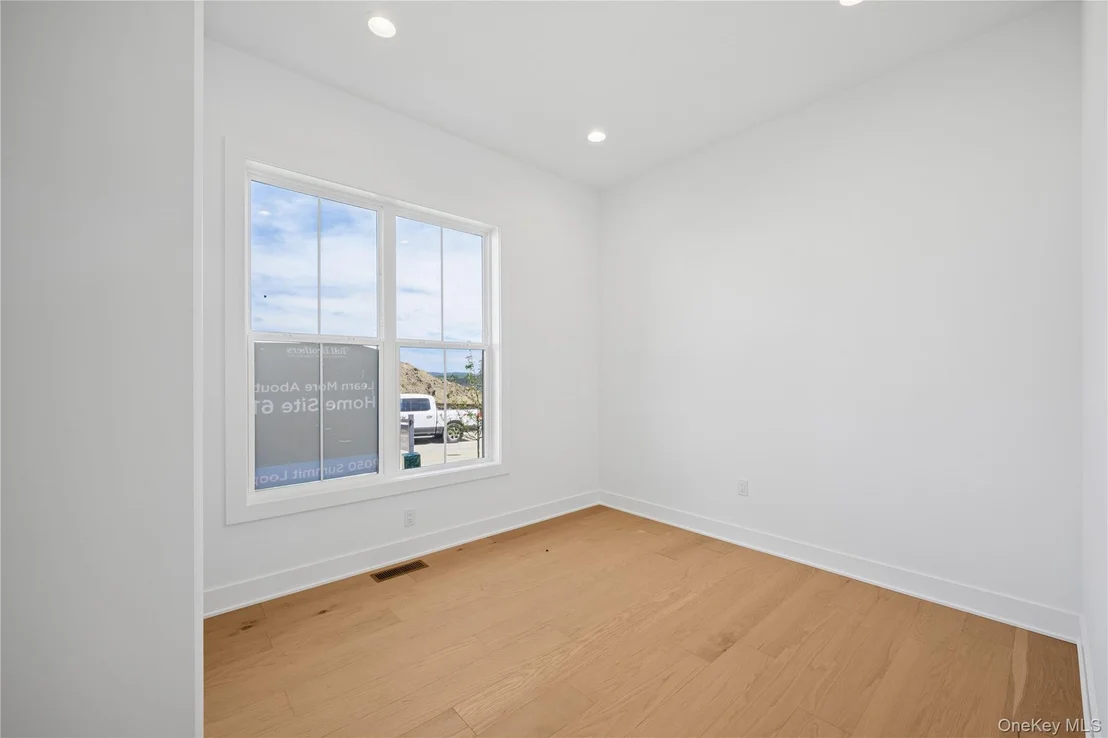 Photo of Unit 92 at 2037 Summit Loop