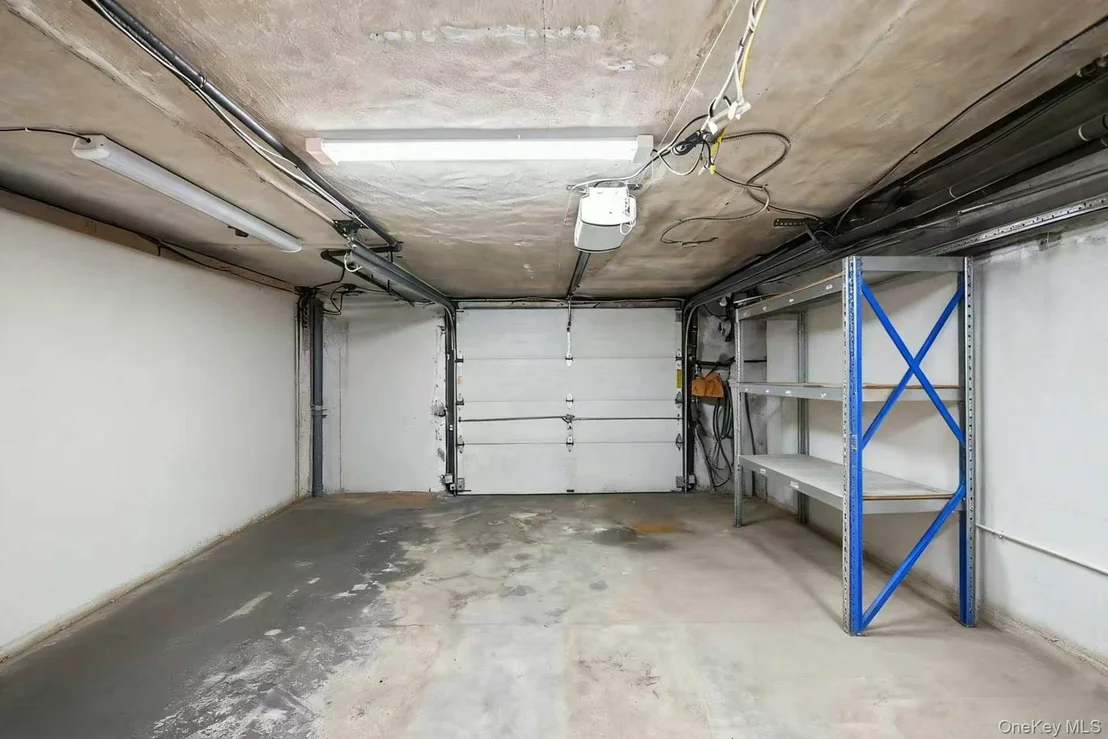 Photo of 6016 69th Lane