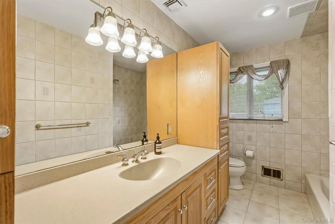Photo of 72 Eastview Drive