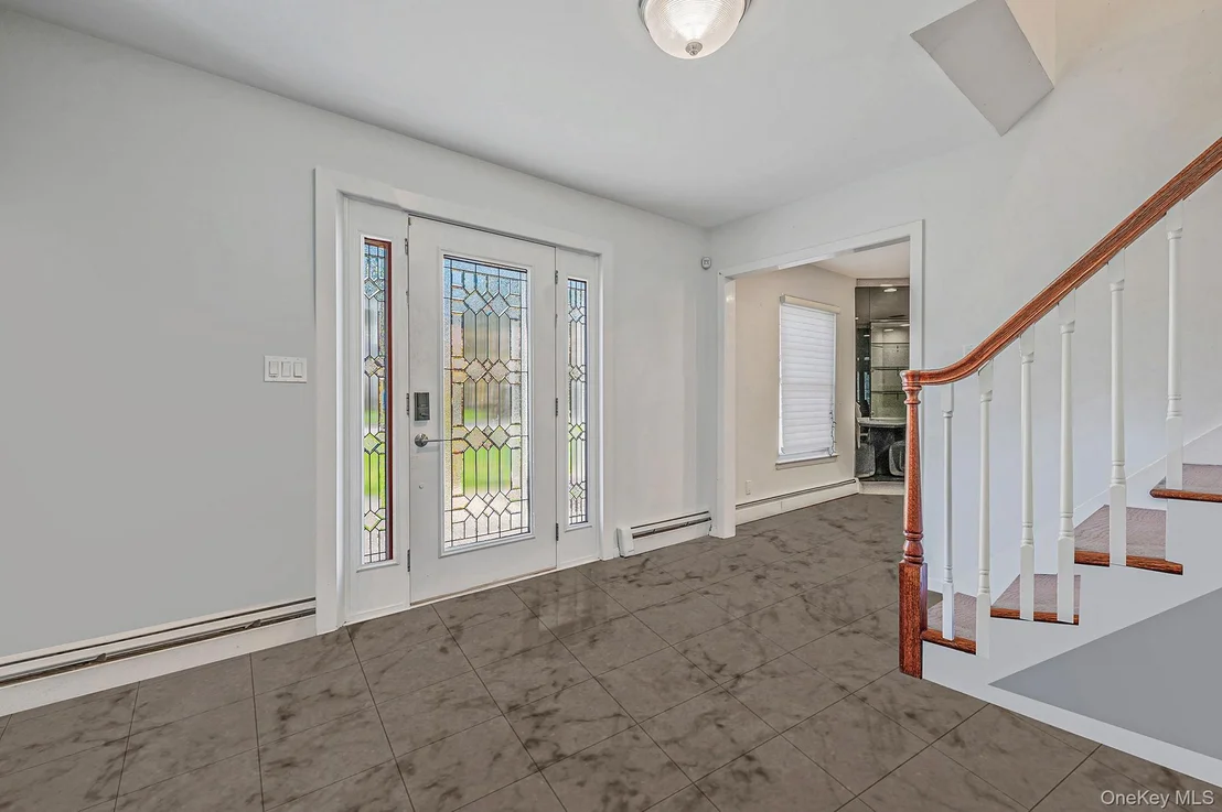 Photo of 19 Dumond Place