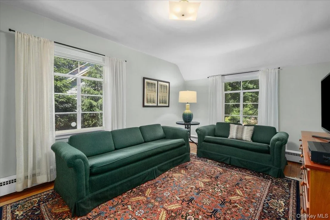 Photo of 51 Laurel Drive