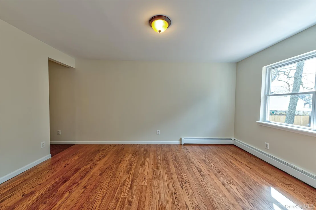 Photo of 44 Westminster Drive