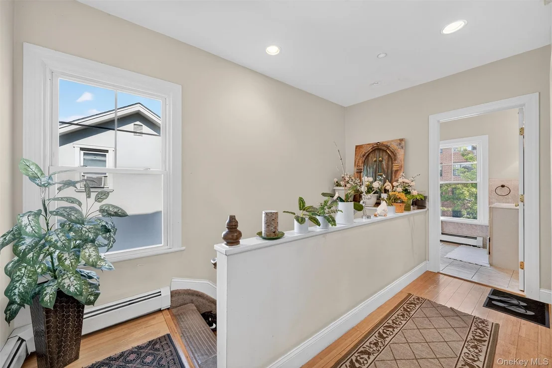 Photo of 16 Maple Place