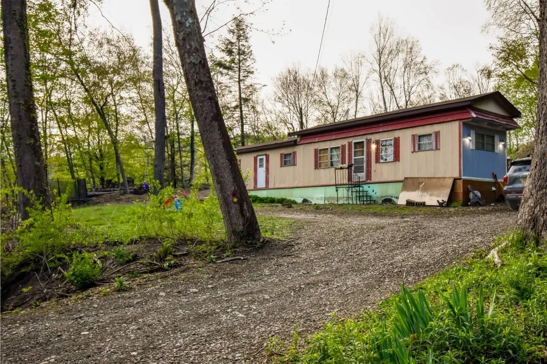 Photo of 1691 Jackson Corners Road