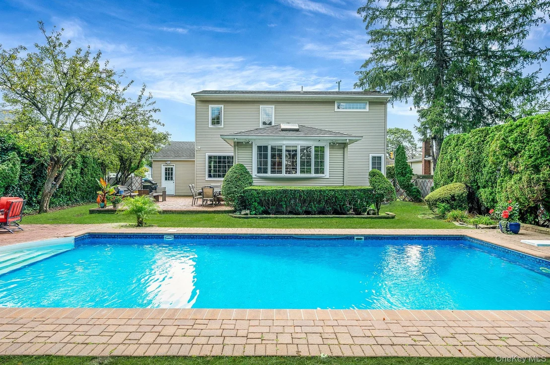Photo of 122 Southern Parkway