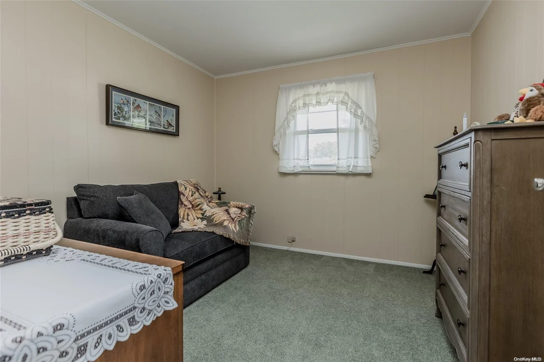 Photo of 53 Roxbury Drive
