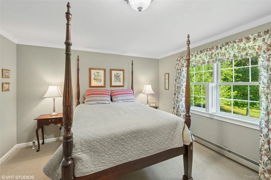 Photo of 2 Hawk Drive