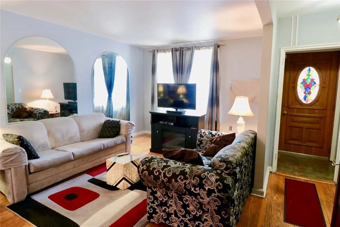 Photo of 3236 Corsa Avenue