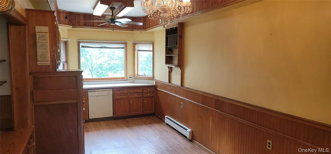 Photo of 121 Sycamore Drive