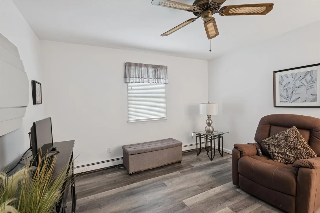 Photo of 40 Dillmont Drive