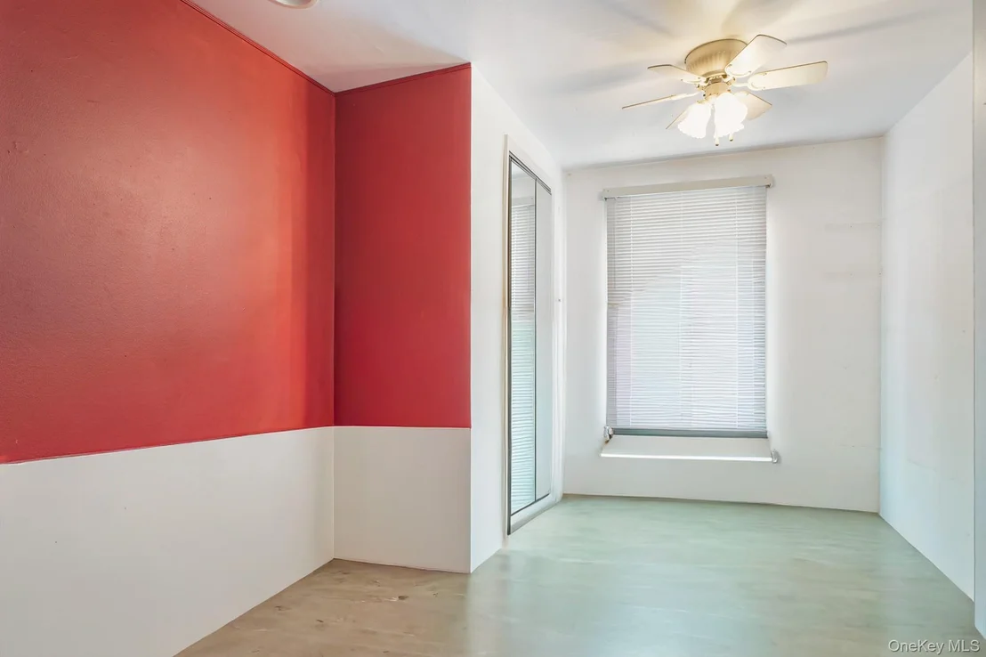 Photo of 105 Williamsburg Drive