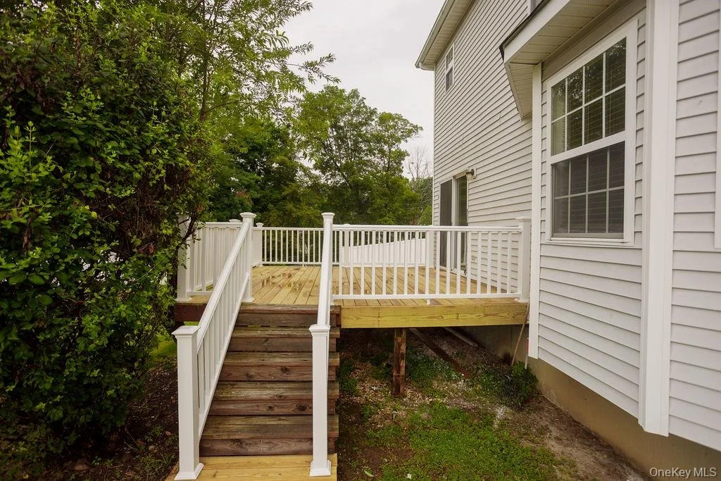 Photo of 5 Rockcrest Place