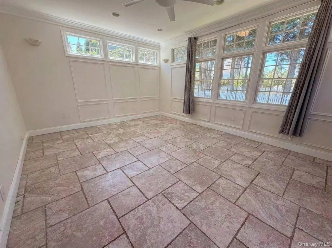 Photo of 31 Stoothoff Drive
