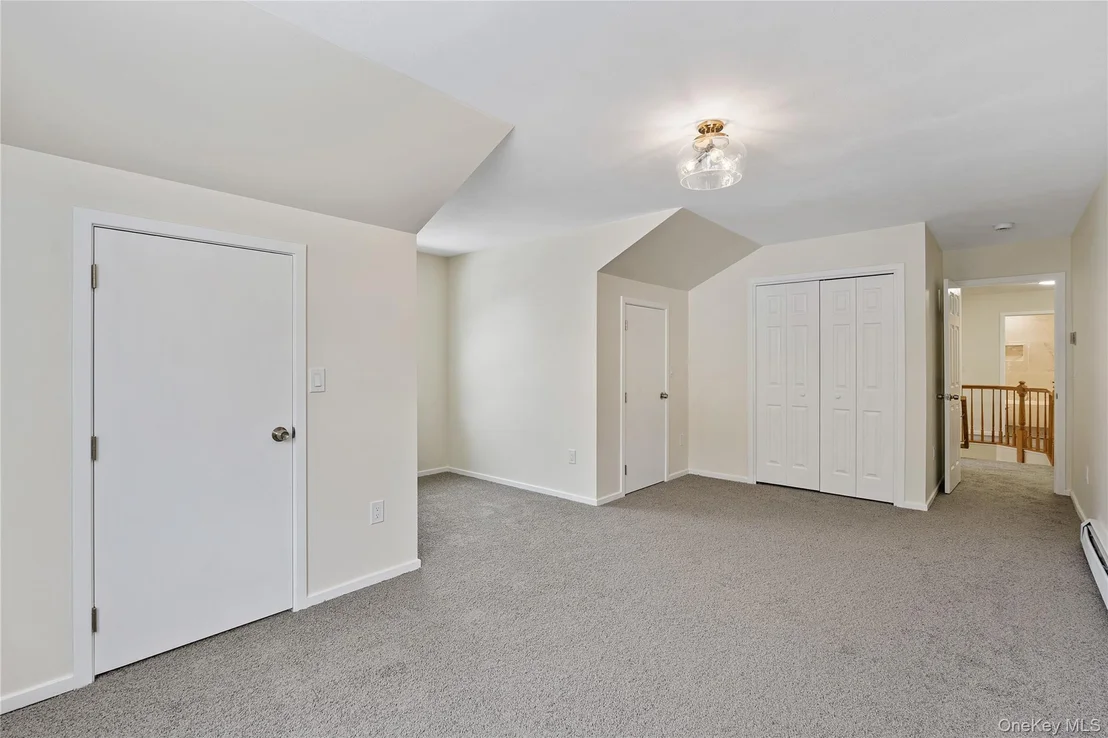 Photo of 2 Shadowbrook Lane